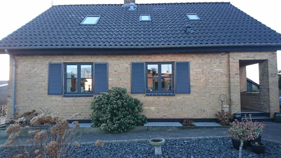 Fensterläden aus Aluminium